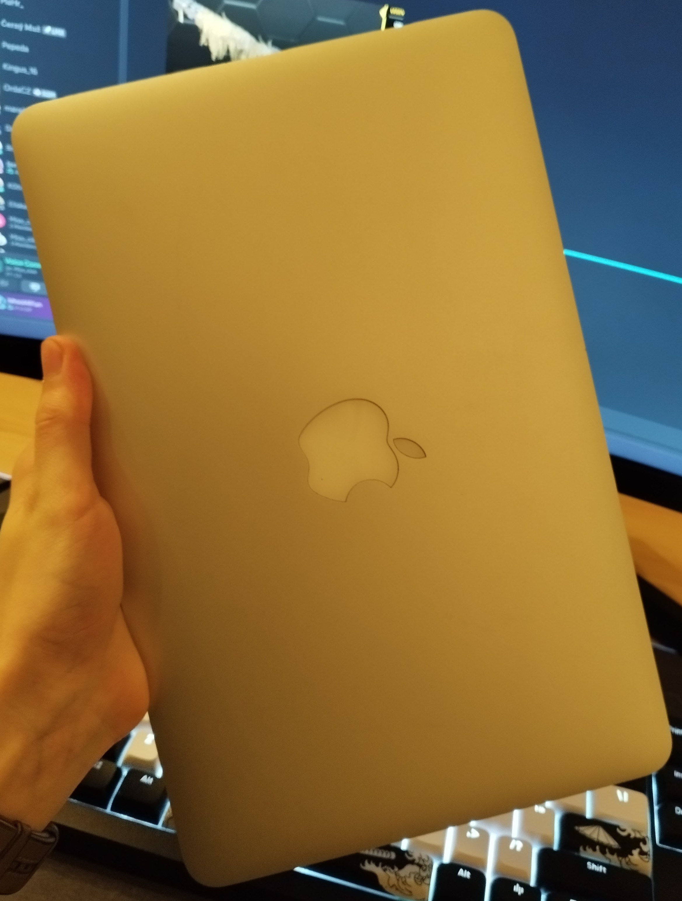 MacBook Air 11 inch photo